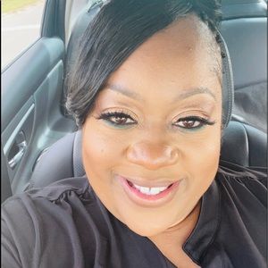 Meet your Posher, Shayla